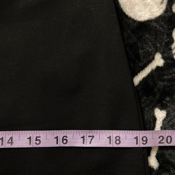 DEX Black pencil dress w/ pleather and gold tone chain detailing ~ MEDIUM LARGE - Picture 10 of 15